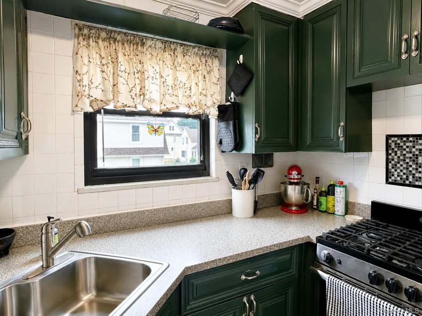 2nd Floor Unit in the Heart of Amityville Village. Close to - photo 13
