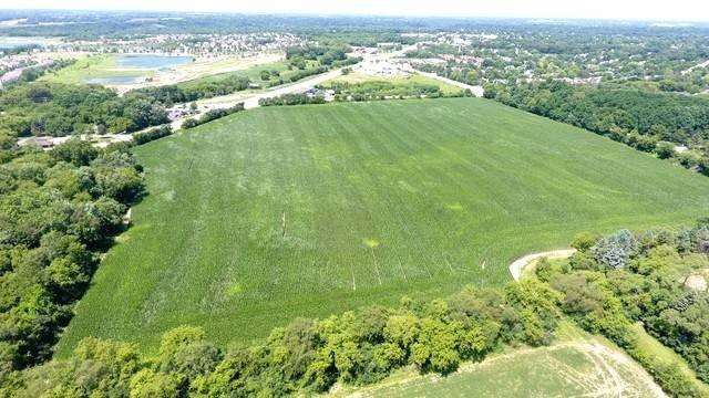 Prime Barrington Hills development site / corner 45.9 acre site - photo 2