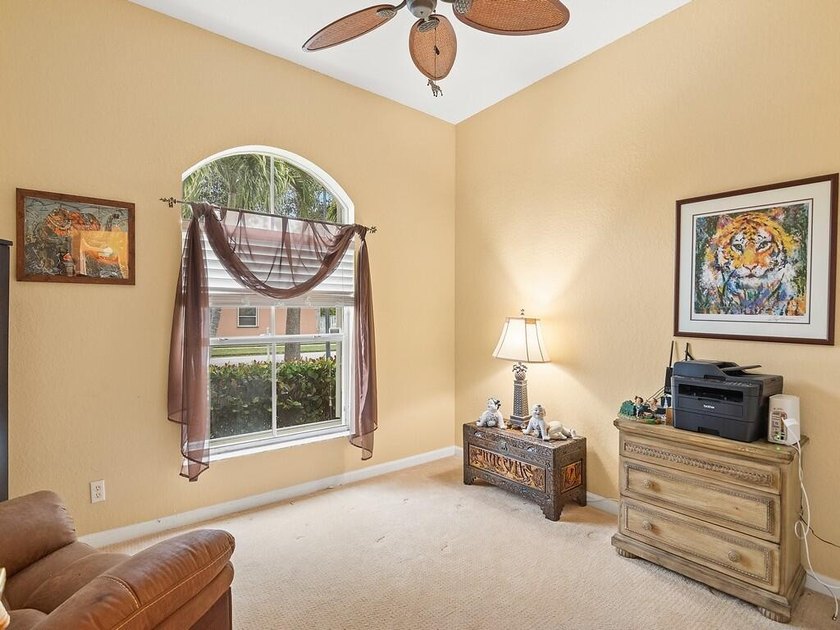 Indoor-outdoor living takes center stage in this well-maintained - photo 18