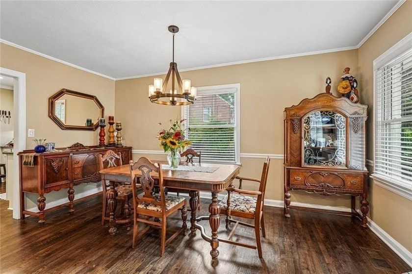 Welcome to 1631 Fearn Circle NE, a beautifully renovated - photo 7
