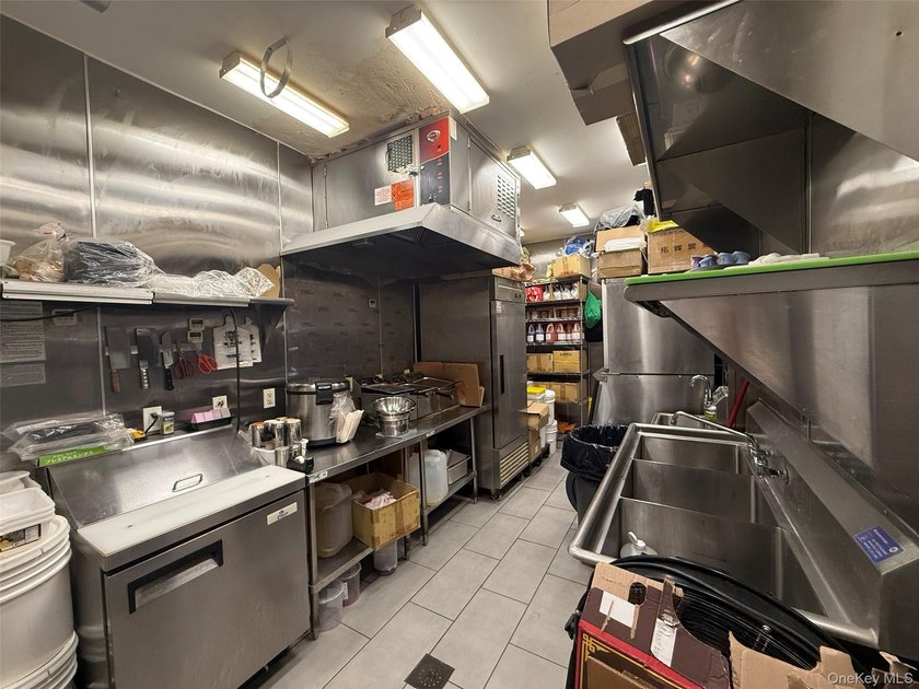 146 W 72nd St 1Fl - photo 23