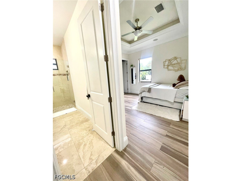 Luxury Resort Living &amp; Privacy at Its Best! Located on 2.73 - photo 31