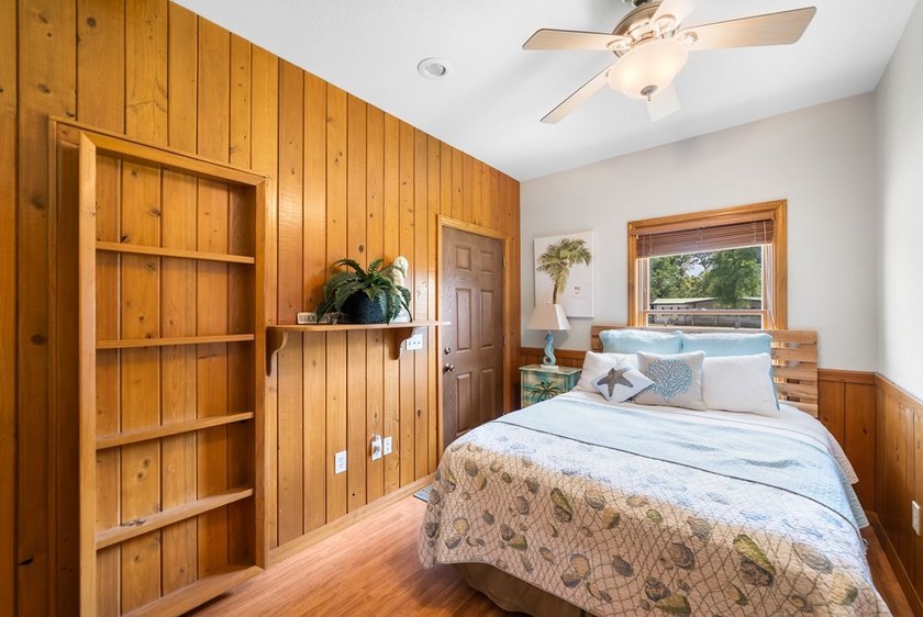 This brick beauty in the heart of Steinhatchee, that's Flood - photo 22