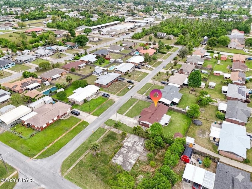 The Ultimate Move-In Ready Home.No HOA and no Flood zone - photo 45