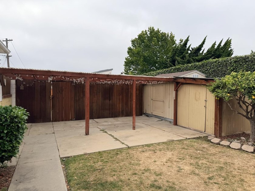 Situated on a spacious 7,000+/- sq. ft. corner lot, this home - photo 12