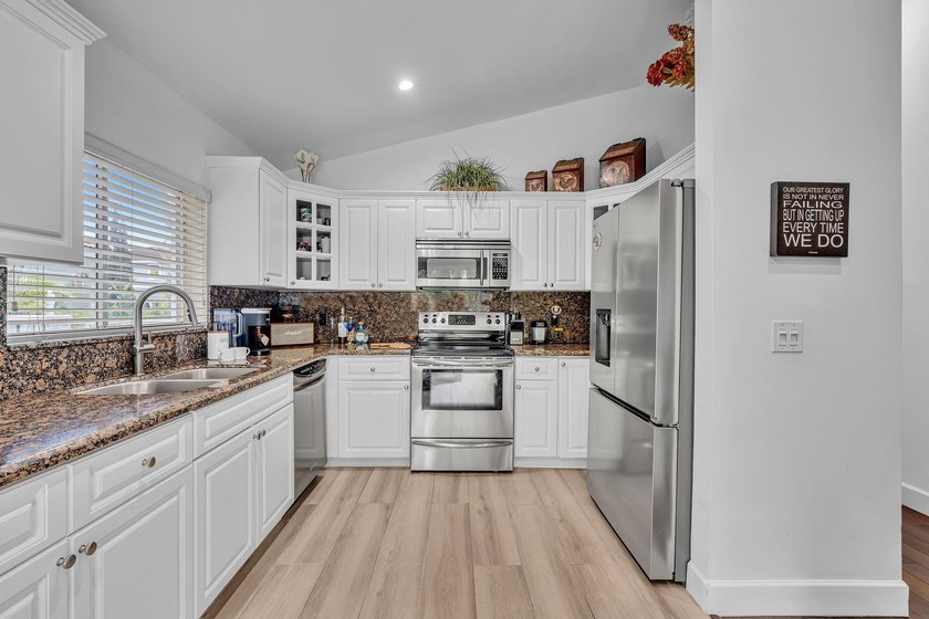 Welcome to Impeccably maintained single story home in the - photo 19