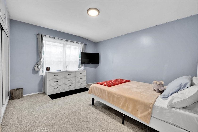 Location, location, location! Welcome to this beautifully - photo 19