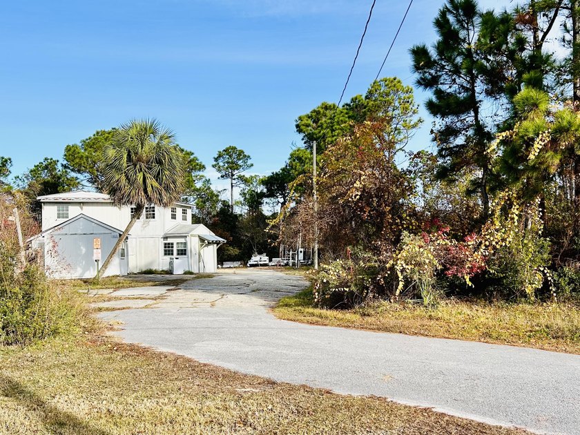 Prime mixed-use lot in the heart of Miramar Beach. Existing - photo 4
