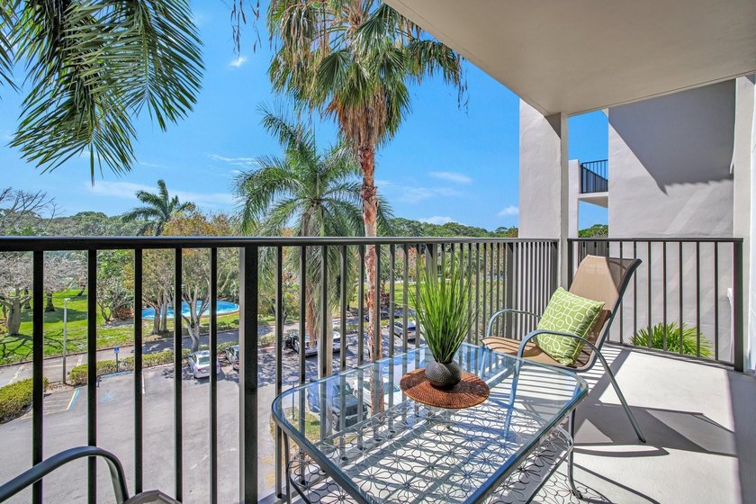 WELCOME to your BOATERS PARADISE! Beautiful South exposure - photo 22