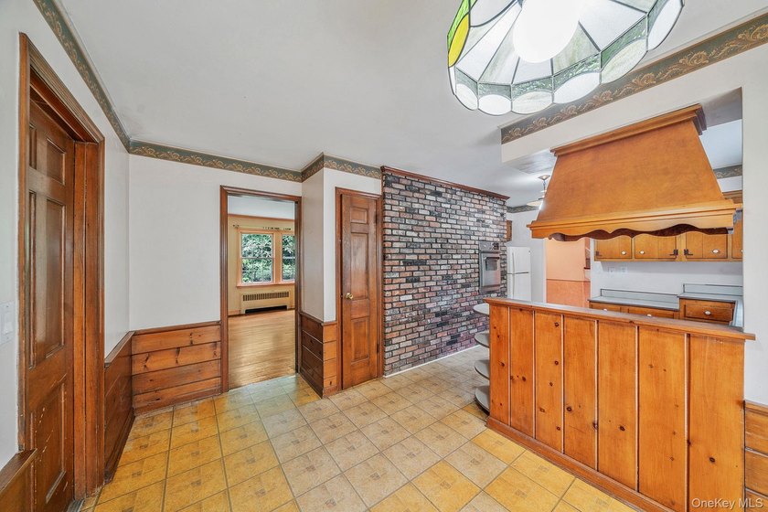 Looking for a home with a long island beach lifestyle? This rare - photo 5