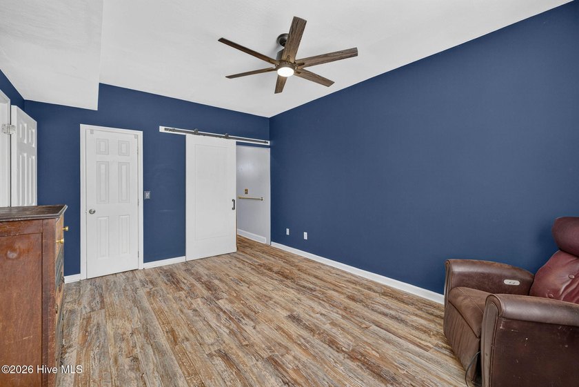 Move-In Ready 2BR/1BA Ground Level Condo in Desirable Pine - photo 22