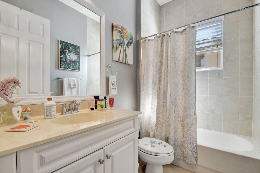 PRICED TO SELL!! Newer home in the community! 4 BR, 3 BA home - photo 23