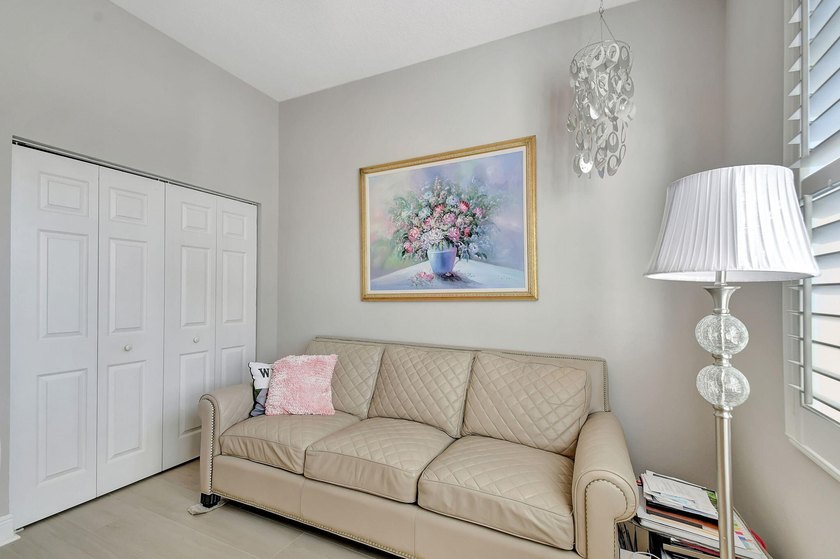 PRICED TO SELL!! Newer home in the community! 4 BR, 3 BA home - photo 25