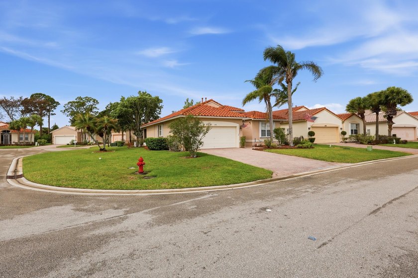 Beautiful home is in Cascades at St. Lucie West (55+ community) - photo 39