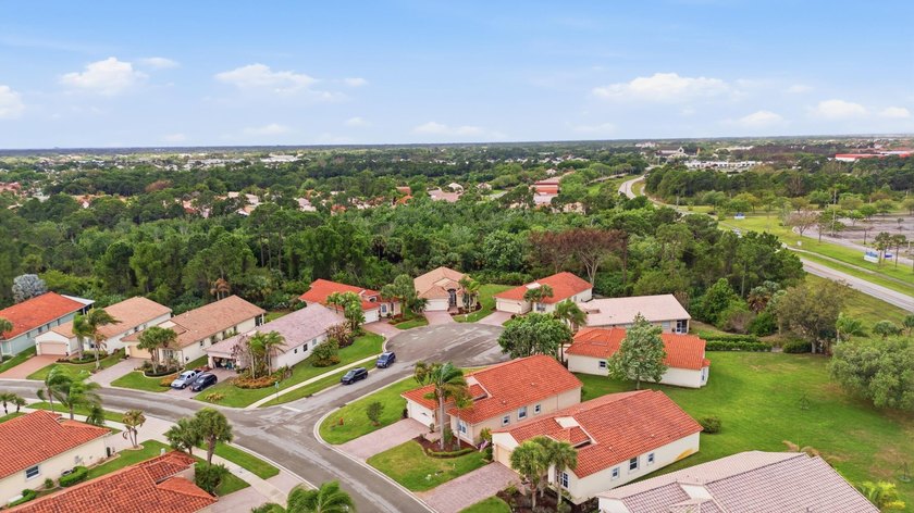 Beautiful home is in Cascades at St. Lucie West (55+ community) - photo 46