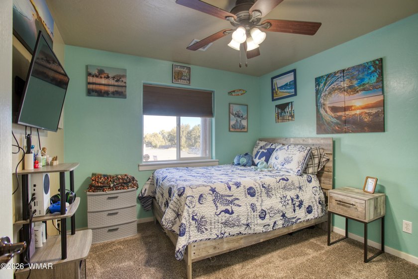 MOTIVATED SELLER!! Welcome to your Four Seasons retreat in - photo 11