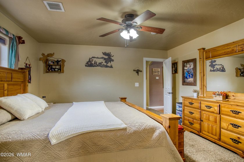 MOTIVATED SELLER!! Welcome to your Four Seasons retreat in - photo 12