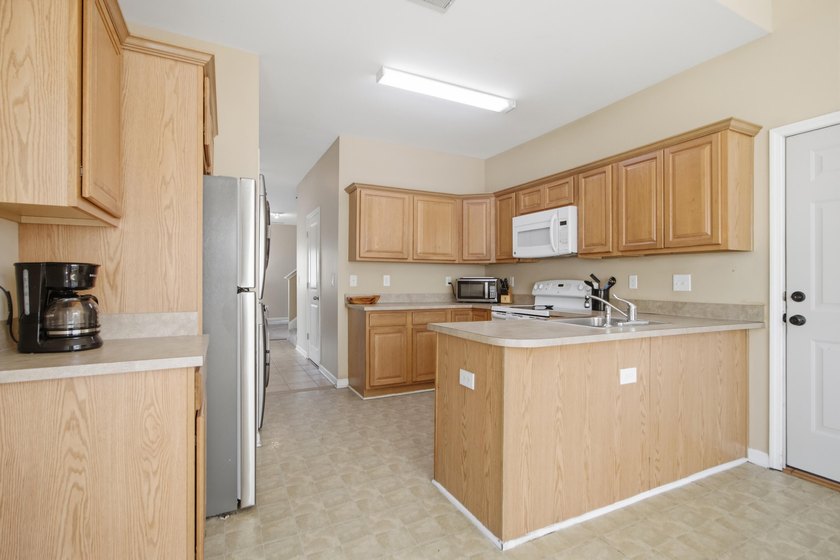 Come and see 174 Grand Oaks Drive which offers space, comfort - photo 15