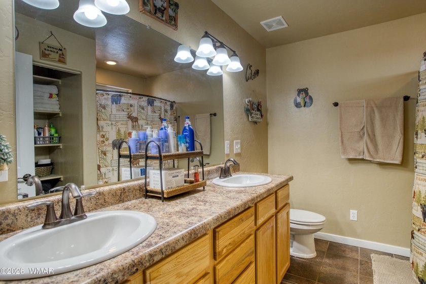 MOTIVATED SELLER!! Welcome to your Four Seasons retreat in - photo 15