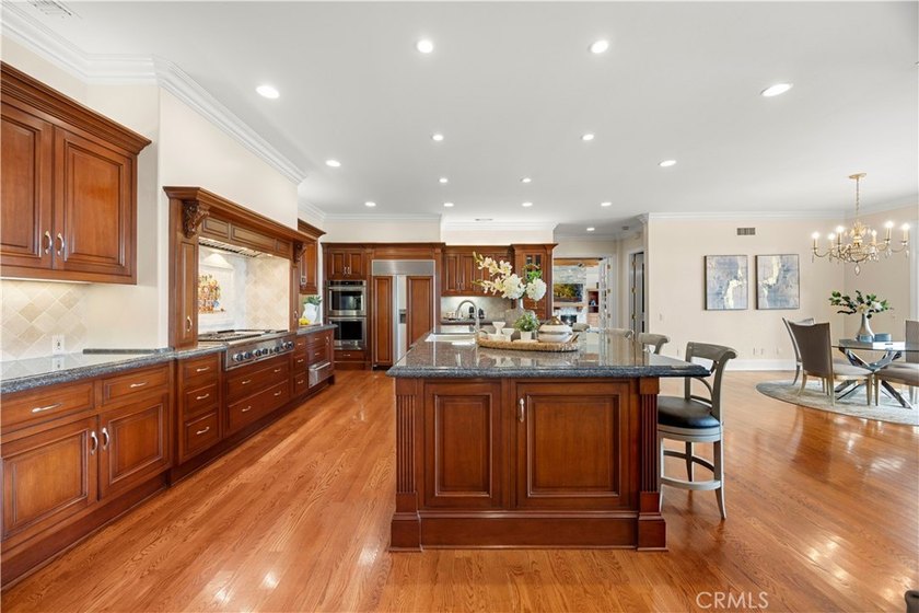 2061 Skyline Dr - photo 16