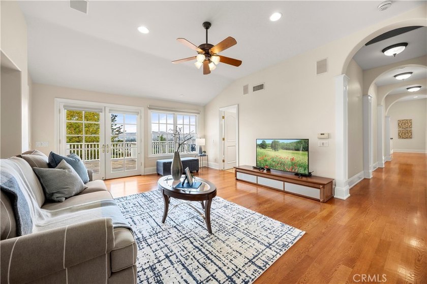 2061 Skyline Dr - photo 46