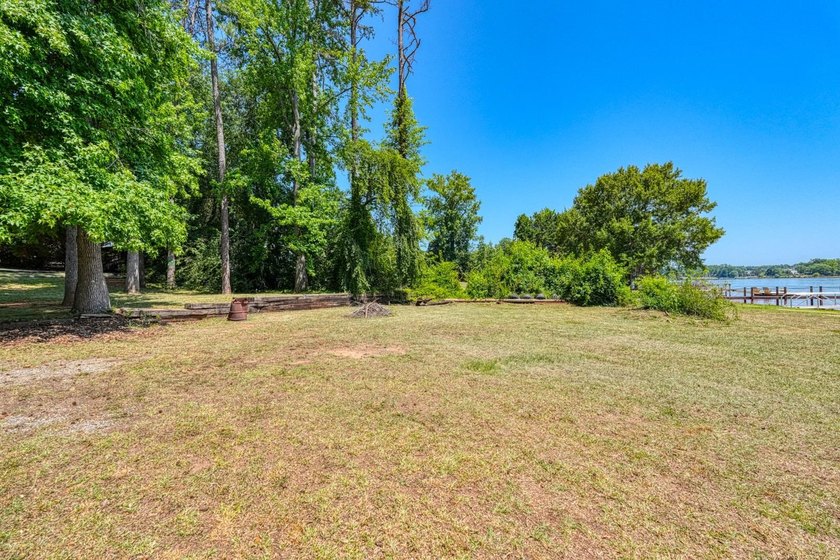 Rare opportunity to own two adjoining waterfront lots on - photo 17