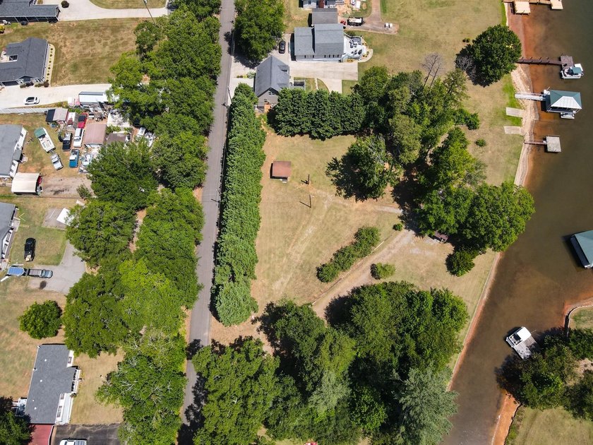 Rare opportunity to own two adjoining waterfront lots on - photo 29
