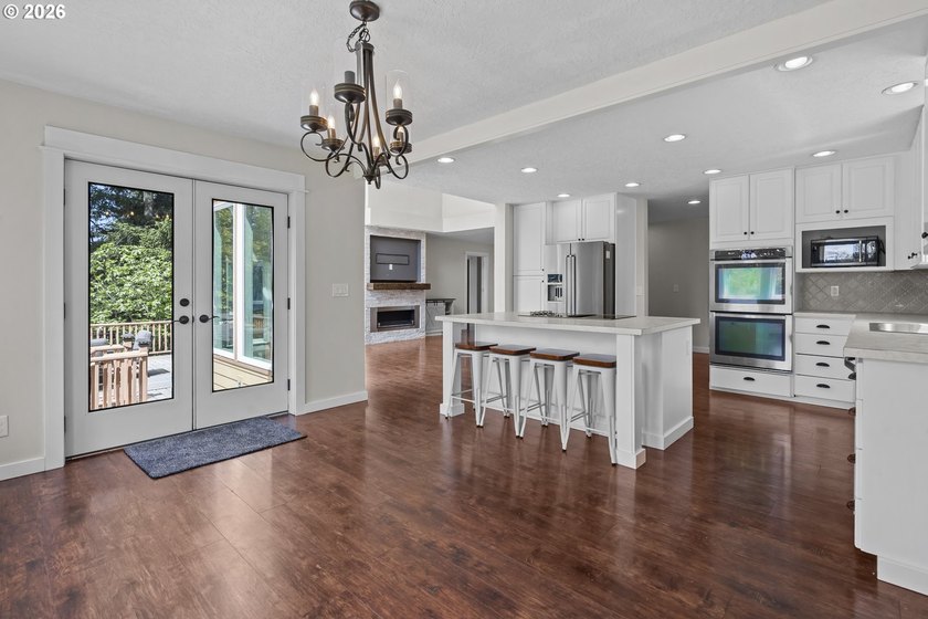 4 bed, 2.5-bath home offering 2,386 sq ft of thoughtfully - photo 15