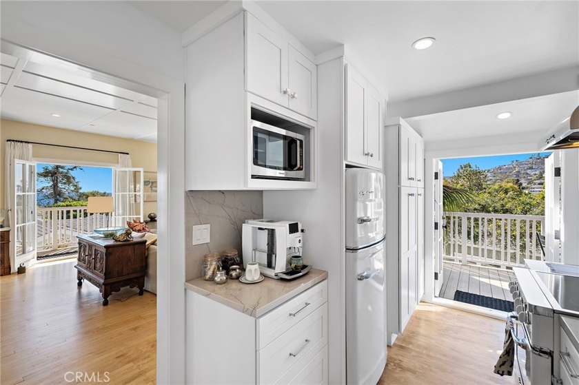 Nestled in one of Laguna Beach's most sought-after neighborhoods - photo 16