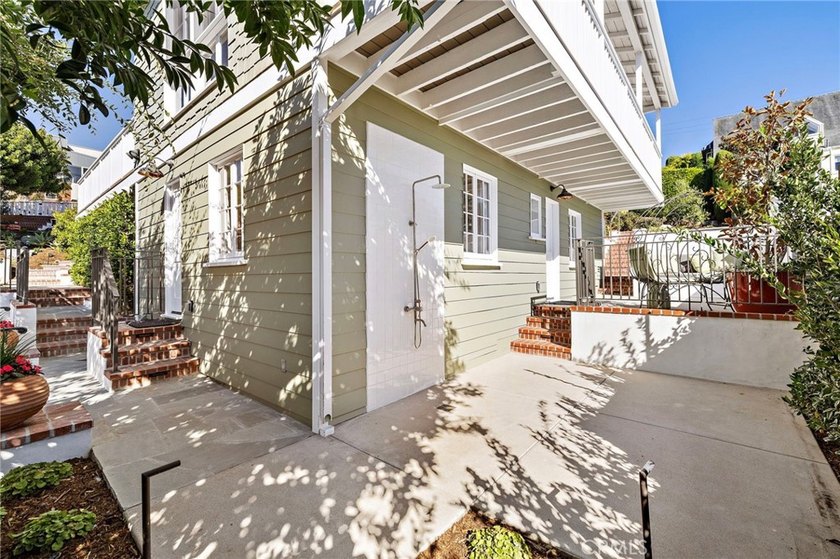 Nestled in one of Laguna Beach's most sought-after neighborhoods - photo 26