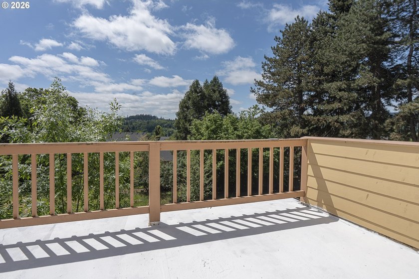 4 bed, 2.5-bath home offering 2,386 sq ft of thoughtfully - photo 29