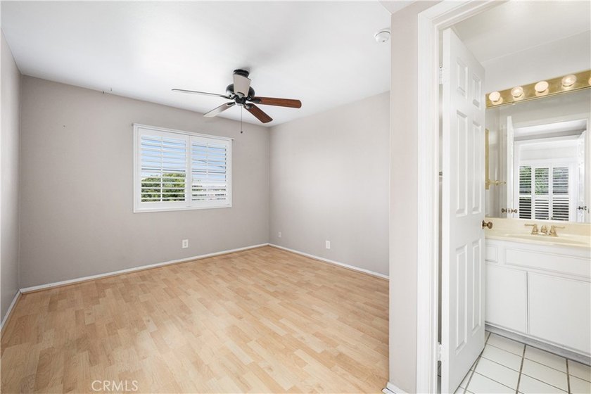 Welcome to Unit 311 at Pars Plaza, a beautifully maintained - photo 27