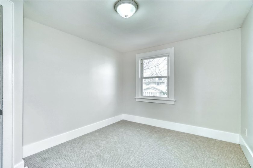 Step into modern comfort in this beautifully updated colonial - photo 19