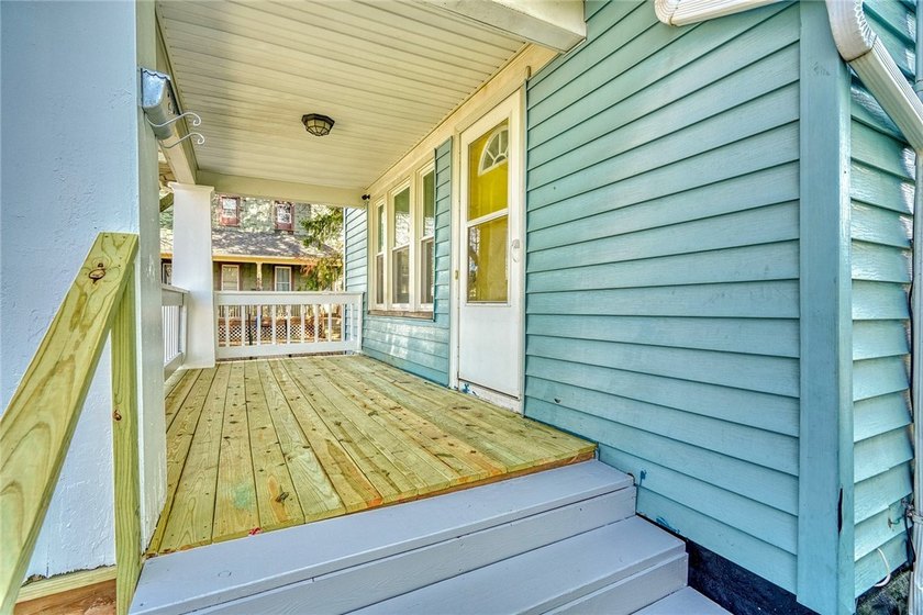 Step into modern comfort in this beautifully updated colonial - photo 32