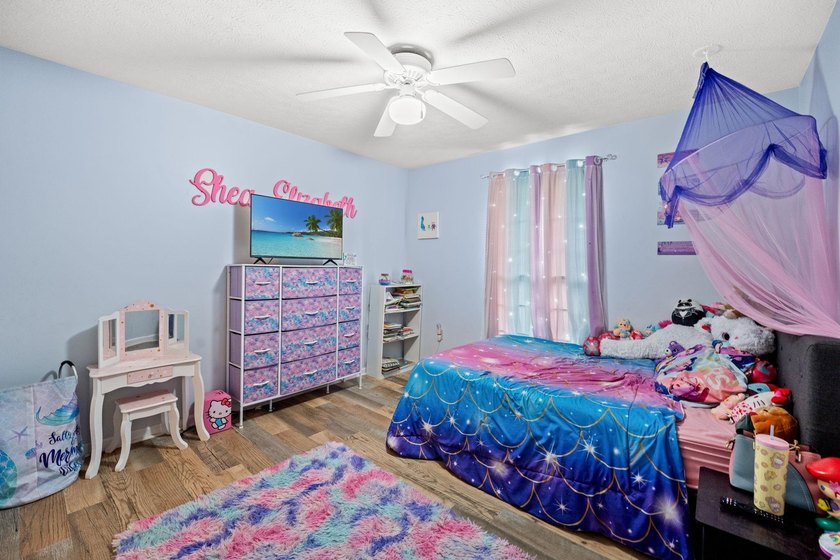 Custom built all-brick home, with a large private pool, on a - photo 22