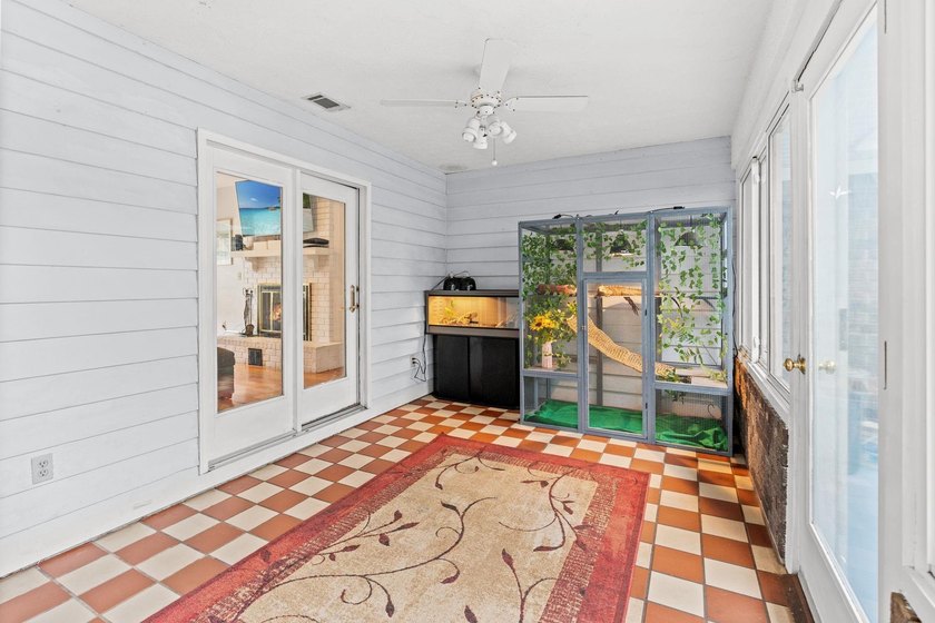 Custom built all-brick home, with a large private pool, on a - photo 27