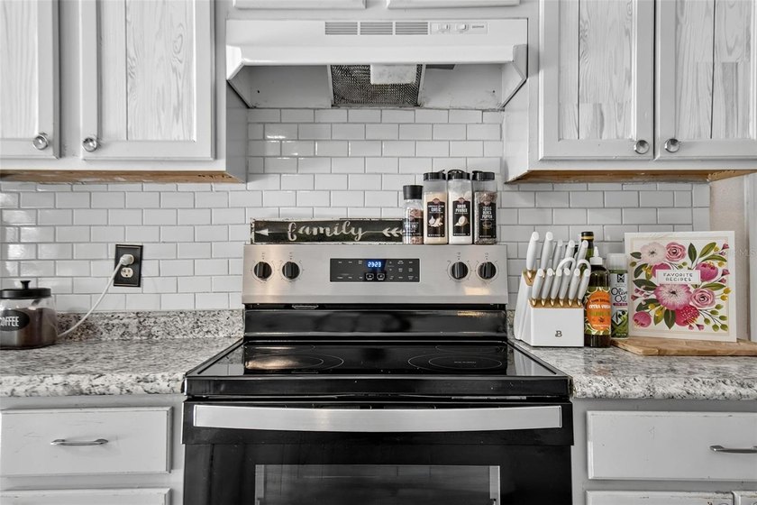 Opportunity awaits at 195 Parkview Drive in Palm Coast! This - photo 41