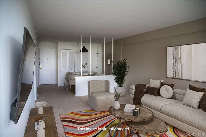 Welcome to Unit #7B at 1530 E. 8th Street - a freshly updated - photo 3