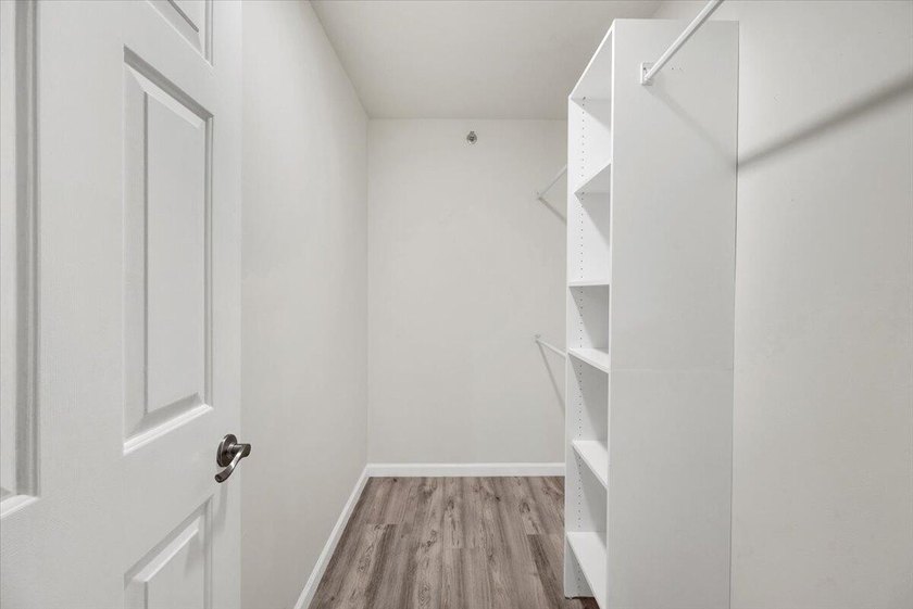 High-demand Jupiter Beach-area investment opportunity! This - photo 11