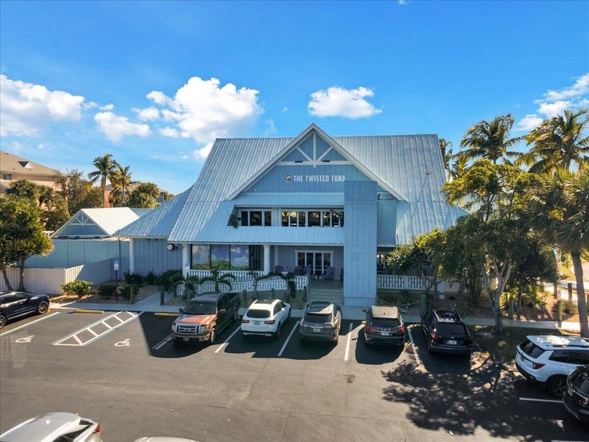 High-demand Jupiter Beach-area investment opportunity! This - photo 21
