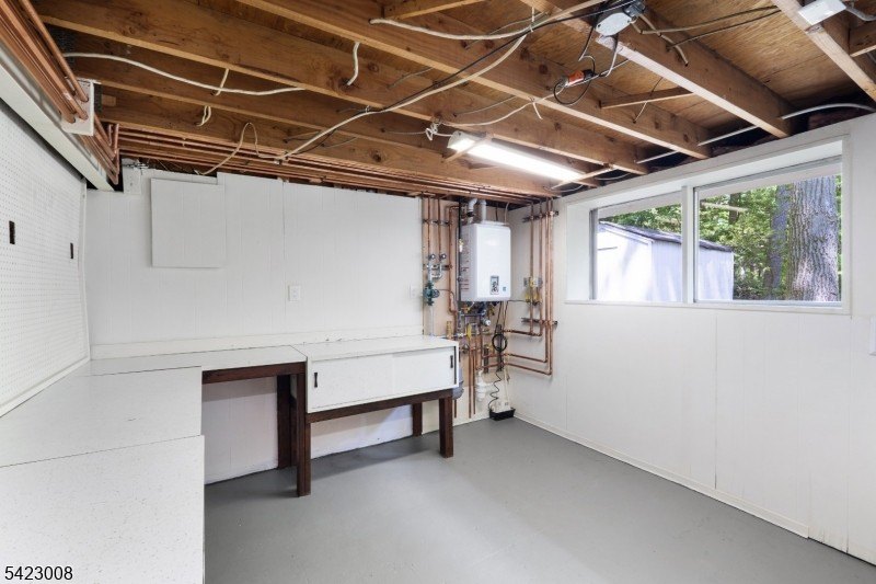 Welcome to this newly renovated bilevel, positioned perfectly on - photo 27