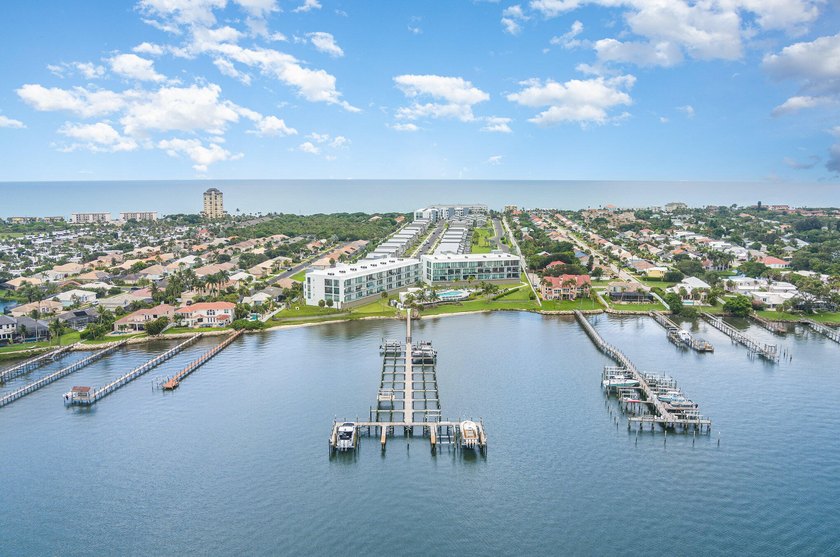 Seller motivated! Discover elevated ocean-to-river luxury- - photo 38