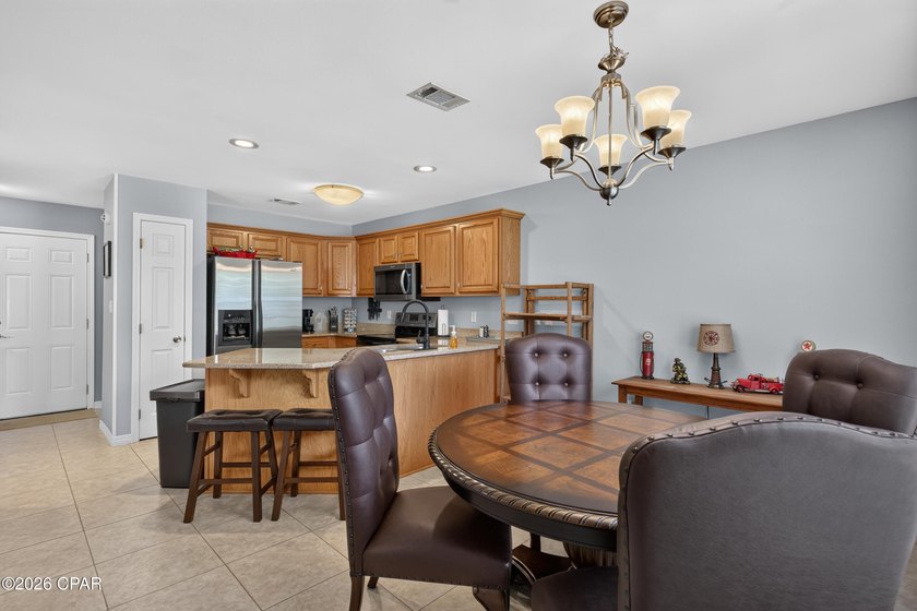 Welcome home to this inviting 3-bedroom, 2.5-bath property - photo 9