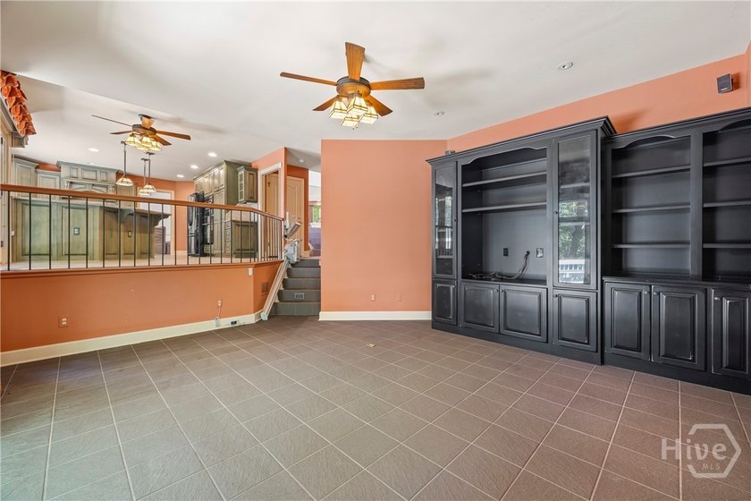 Nestled in the prestigious River Oaks community along the North - photo 29