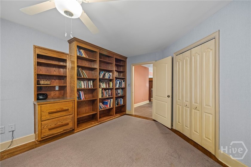 Nestled in the prestigious River Oaks community along the North - photo 33