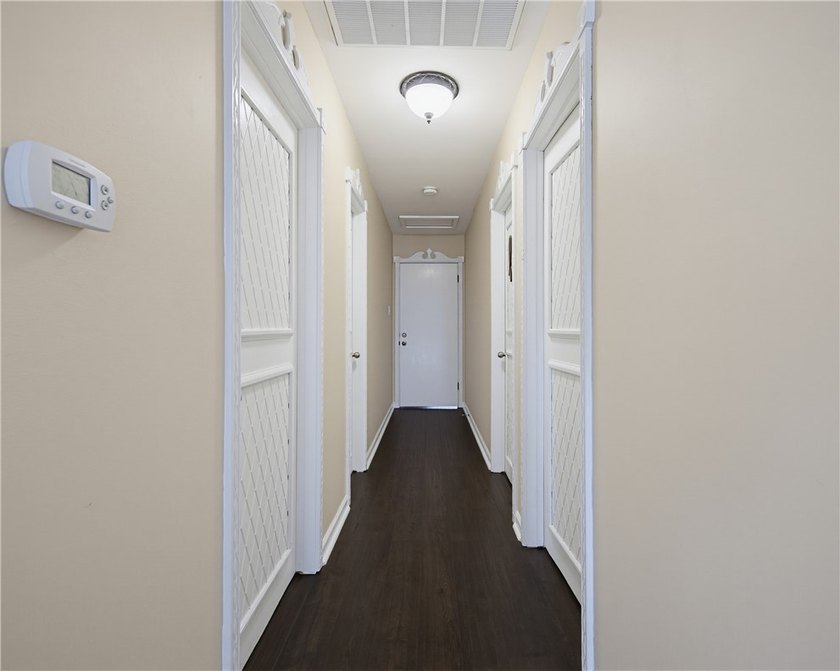 LOCATED in the heart of Portland! This beautifully maintained - photo 14