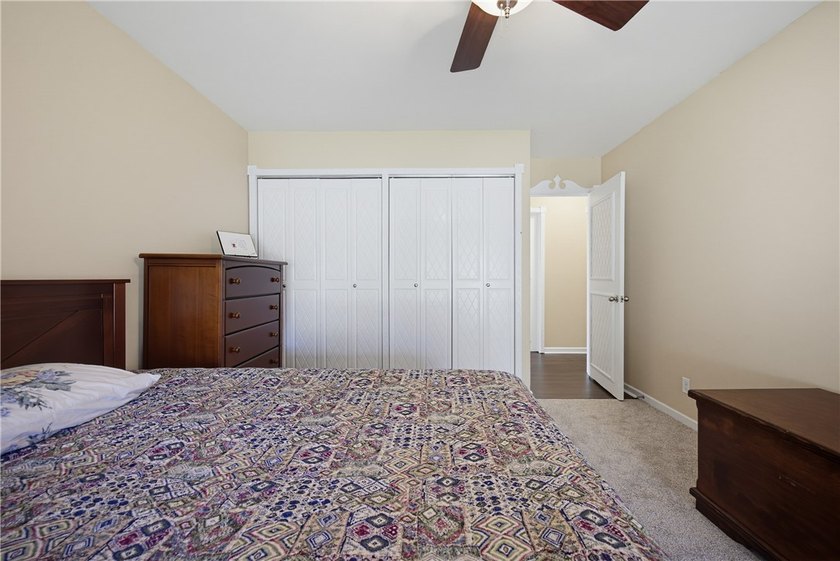 LOCATED in the heart of Portland! This beautifully maintained - photo 17