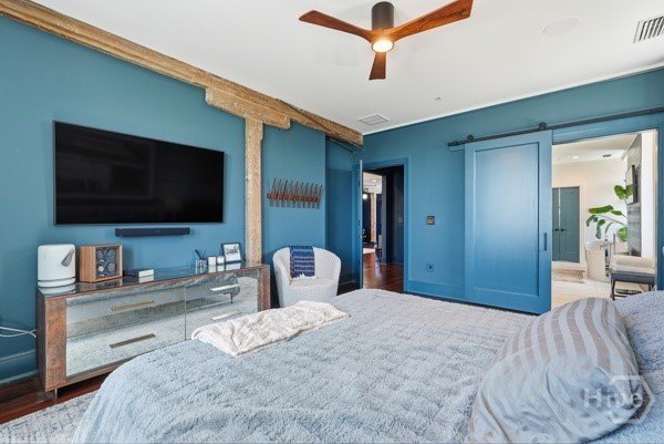 Experience luxury living at its finest in this extraordinary - photo 18