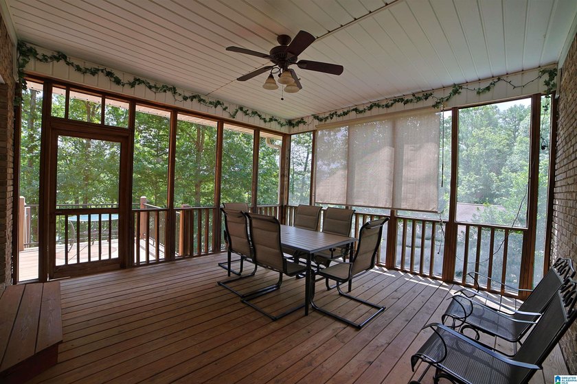 CUSTOM 5 BEDROOM 3.5 BATH BRICK HOME ON LAKE WEDOWEE LOCATED ON - photo 26