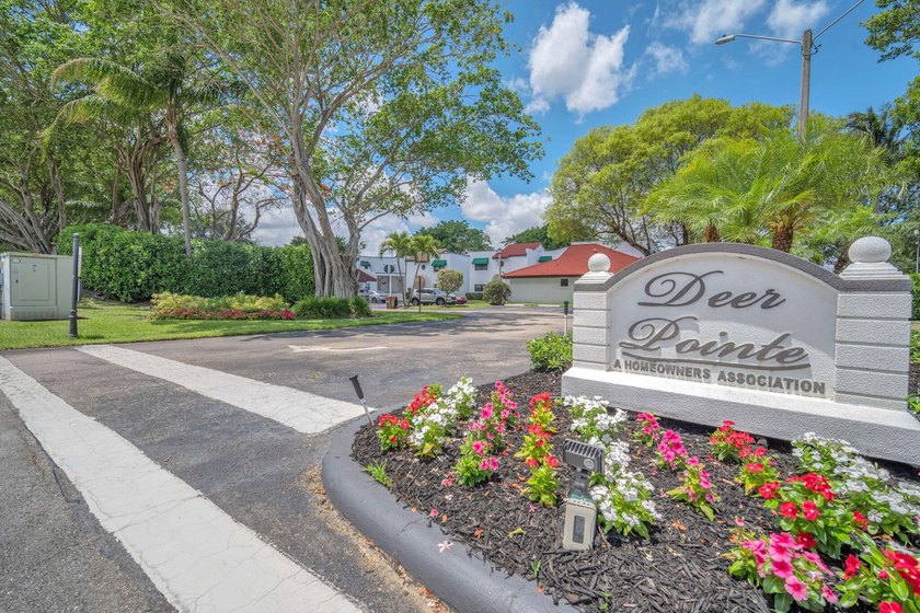 Spacious 2-story townhome in the Deer Pointe community of - photo 29